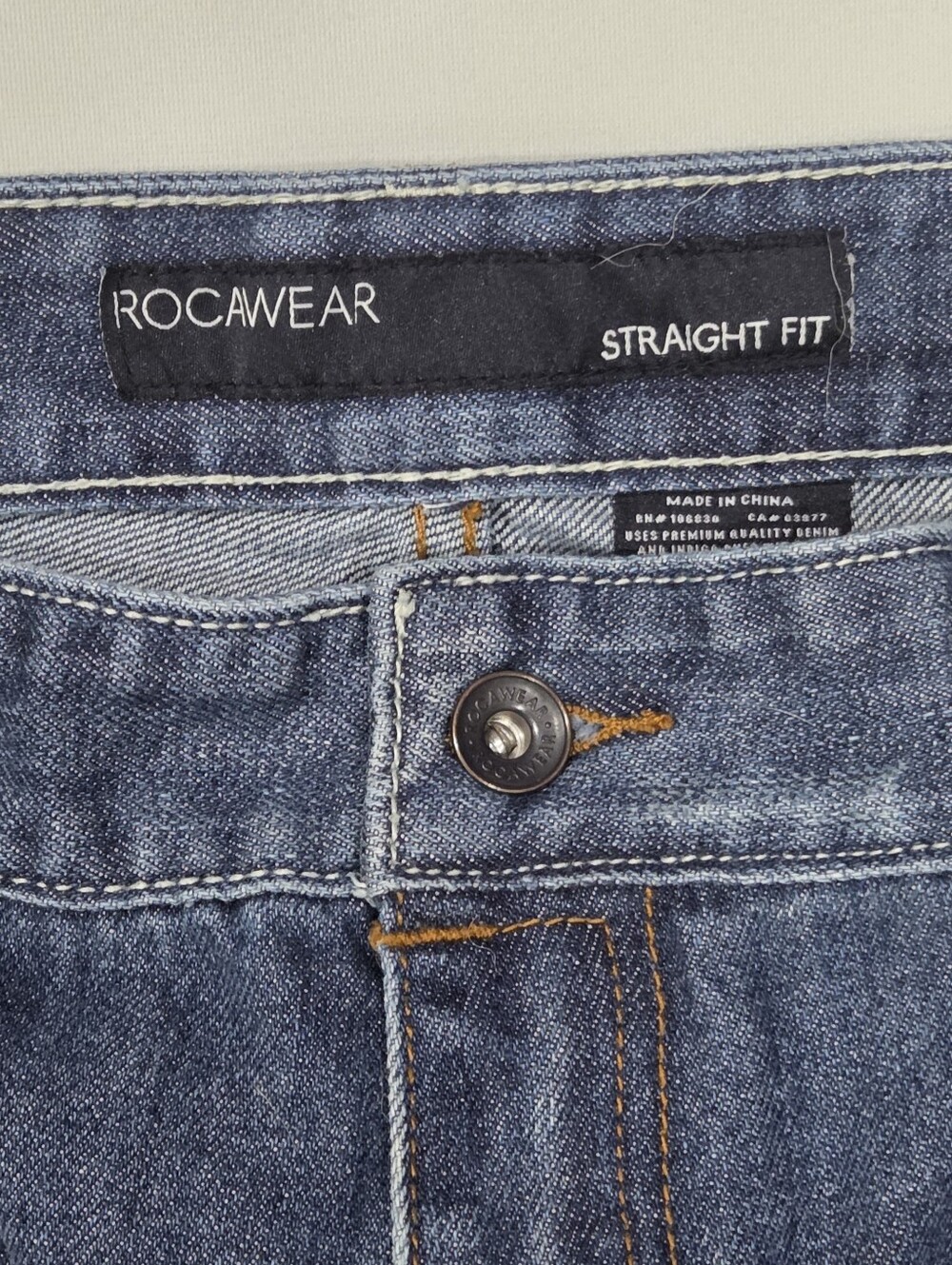 Rocawear Distressed Straight Fit Jeans - W40 - Picture 8 of 8
